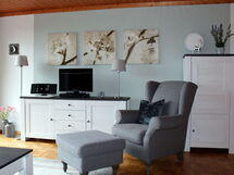 Moderne Ferienwohnung mit Balkon