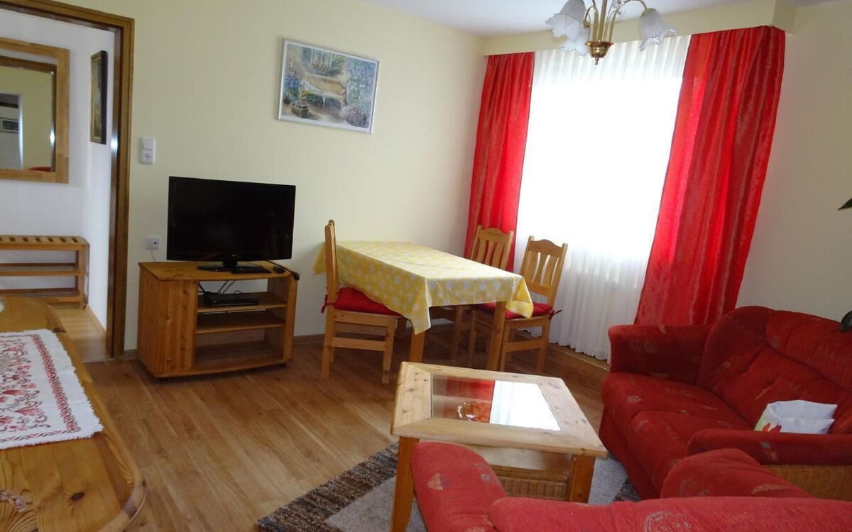 Haus Holzheimer mit Blick auf die Rhön