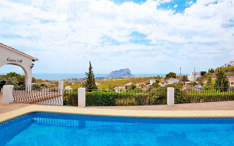 Bel: Piscine, Propriété, Immobilier, Ciel, Bâtiment, Bleu Azur, Zone Résidentielle, Recours, Vacances, Maison