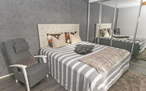 Villa Torppa: Bois, Sol, Sol, Porte, Composite, Parquet, Plate-Forme, Dur, Planche, Tache De Bois