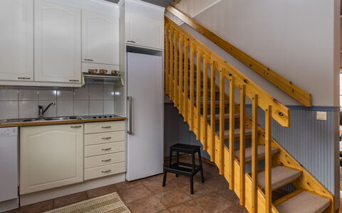 Villa Tuulipuisto: Bois, Sol, Sol, Porte, Composite, Parquet, Plate-Forme, Dur, Planche, Tache De Bois