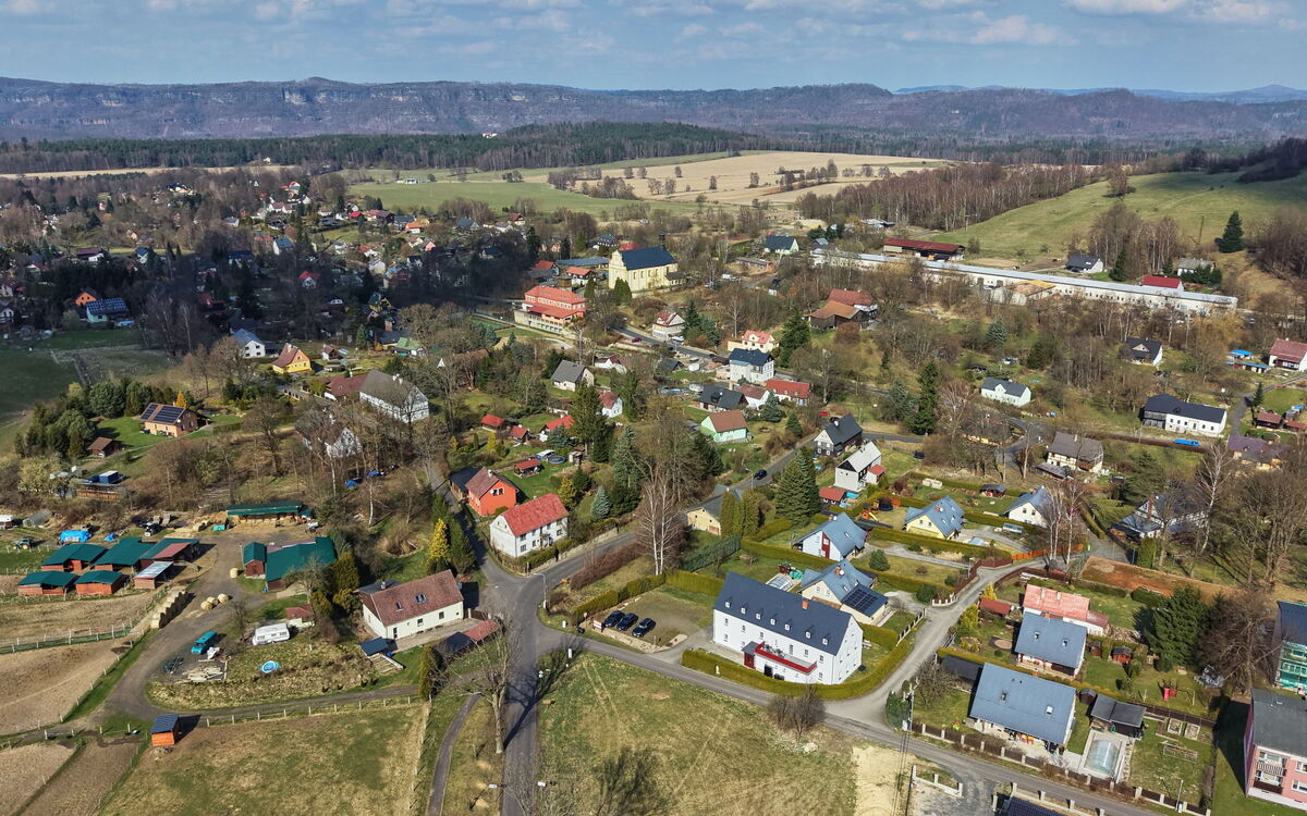 Ruzova 101