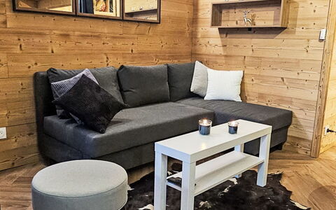 Joker: Bois, Meubles, Sol, Design Intérieur, Sol, Plafond, Appartement, Pièce, Tache De Bois, Chaise