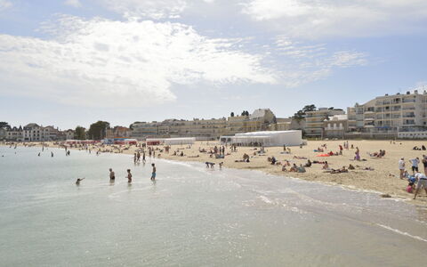 Port et Plage à Pied, Linge Inclus: Plan D'Eau, Environnement Naturel, Plage, Été, Le Sable, Des Loisirs, Côte, Vacances, Amusement