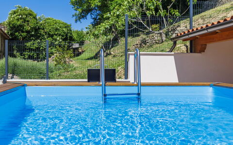 Marla: Piscine, Composite, Ombre, Recours, Balustrade, Eco Hôtel, Tuile, Hôtel, Clôture