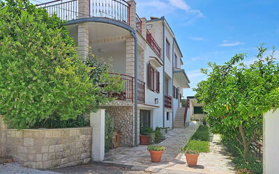 Trogir Okrug Gornji 257
