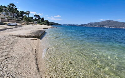 Trogir Okrug Gornji 257: L'Eau, Plan D'Eau, Côte, Cotiers Et Relief Océaniques, Plage, Mer, Rive, Colline, Océan, Promontoire