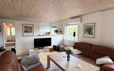 Haralde - 1.4Km from the Sea: Blanc, Nombre, Pente, Conception