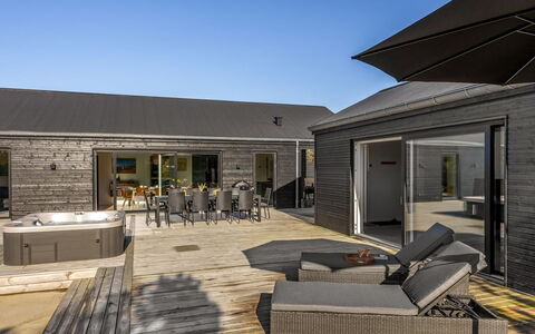 Gudrid - 400M from the Sea: Blanc, Pente, Carte