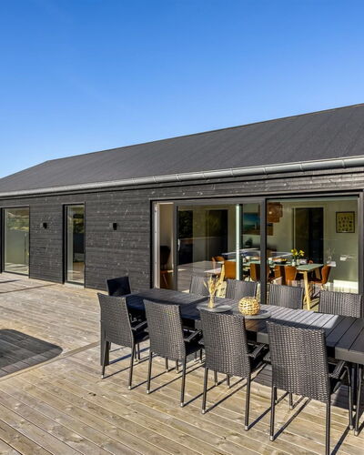 Gudrid - 400M from the Sea