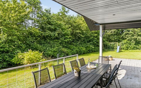 Matias - 30Km from the Sea: Meubles, Bois, Design Intérieur, Sol, Sol, Chaise, Pièce, Plafond, Salon, Appartement