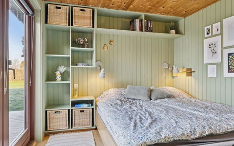 Joseph - 500M from the Sea: Design Intérieur, Chambre, Meubles, Bois, Lit, Plafond, Sol, Sol, Éclairage, Pièce