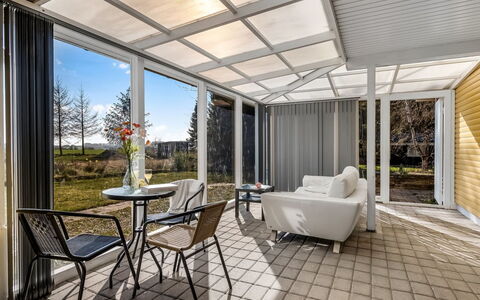 Senija - 6.5Km from the Sea: Domicile, Chaise, Ombre, Verre, Porche, Structure En Plein Air, Cour, Mobilier De Jardin, Patio, Conception