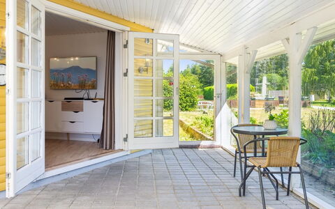 Senija - 6.5Km from the Sea: Bois, Sol, Design Intérieur, Sol, Porte, Meubles, Plafond, Domicile, Chaise, Porche