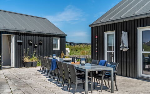Jonas - 450M from the Sea: Meubles, Bois, Design Intérieur, Sol, Sol, Chaise, Pièce, Plafond, Salon, Appartement