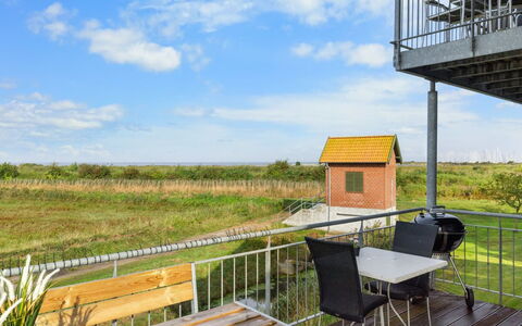 Alitta - 240M from the Sea: Bleu, Chalet, Maison, Domicile, Ferme, Biens, Siding