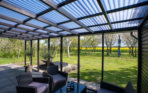 Sada - 30M from the Sea: Meubles, Design Intérieur, Bois, Plafond, Sol, Sol, Parquet, Table Cuisine Et Salle A Manger, Table, Luminaire