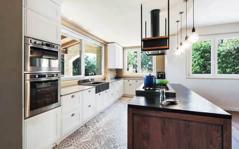Villa Carciofa: Cuisine, Comptoir, Design Intérieur, Appareil De Cuisine, Cabinetry, Bois, Plafond, Sol, Meubles, Luminaire