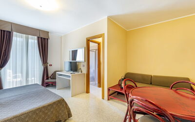 Logement:&nbsp;Rina Sea Apartments 600.1