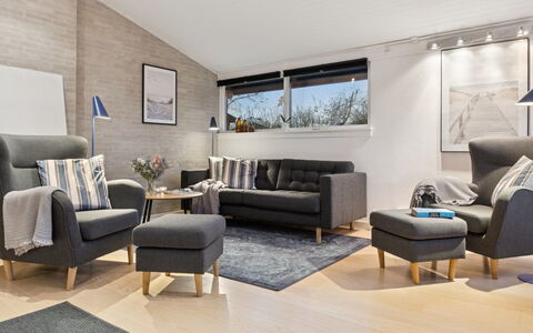 Ordan - 140M to the Fjord: Domicile, Chalet, Porche, Siding, Ferme, Structure En Plein Air