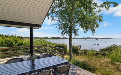 Edvardsine - 40M from the Sea