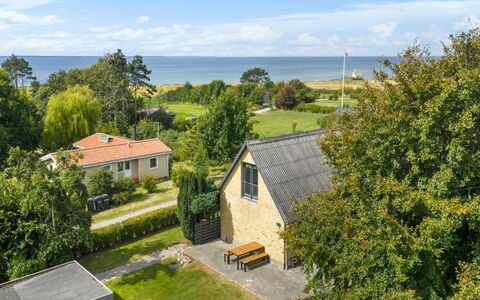 Ina - 210M from the Sea: Meubles, Bois, Design Intérieur, Sol, Sol, Chaise, Pièce, Plafond, Salon, Appartement