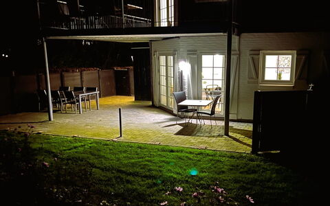 Babo - 250M from the Sea: Éclairage, Nuit, Arrière-Cour, Chaise, Jardin, Cour, Plate-Forme, Pelouse, Mobilier De Jardin, Cour