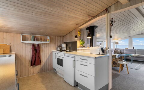 Nedelko - 20M from the Sea: Bois, Design Intérieur, Sol, Plafond, Sol, Comptoir, Cuisine, Pièce, Meubles, Luminaire