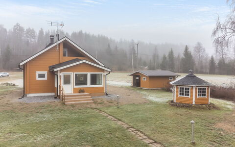 Joutsenranta: Bois, Maison, Chalet, Domicile, Toit, Lot Terre, Zone Rurale, Siding, Cabane En Rondins, Batiments Jardin