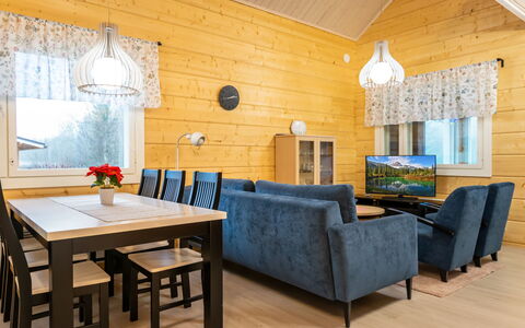 Joutsenranta: Design Intérieur, Bois, Meubles, Sol, Plafond, Domicile, Sol, Éclairage, Pièce, Salon