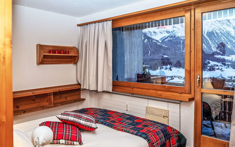 Chesa la Drosa Ab: Domicile, Meubles, Neige, Glacial Relief, L'Hiver, Chambre, Gelé, Alpes, Lit, Calotte Glaciaire