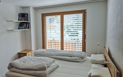 Perrine: Chambre, Bois, Lit, Meubles, Design Intérieur, Sol, Drap De Lit, Literie, Sol, Pièce