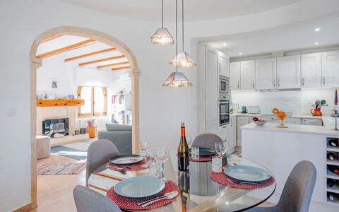 Sol & Sal: Design Intérieur, Luminaire, Sol, Meubles, Plafond, Sol, Éclairage, Pièce, Domicile, Cuisine
