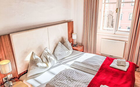 Obervellach 200: Appartement, Literie, Drap De Lit, Chambre, Lit, Cadre De Lit, Matelas, Linge, Hôtel