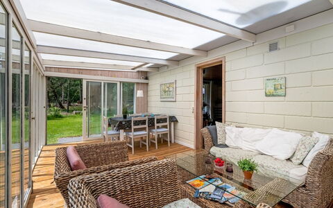 Galia - 2.5Km from the Sea: Meubles, Bois, Design Intérieur, Sol, Sol, Chaise, Pièce, Plafond, Salon, Appartement