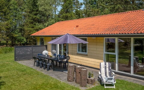Galia - 2.5Km from the Sea: Meubles, Bois, Design Intérieur, Sol, Sol, Chaise, Pièce, Plafond, Salon, Appartement