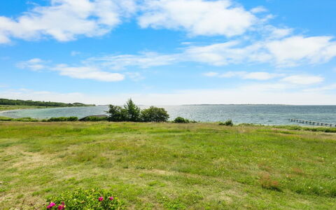 Ubavka - 100M from the Sea: Bleu, Chalet, Maison, Domicile, Ferme, Biens, Siding