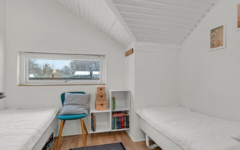 Hielm - 490M from the Sea: Bois, Plafond, Design Intérieur, Sol, Sol, Domicile, Pièce, Chambre, Lit, Dur