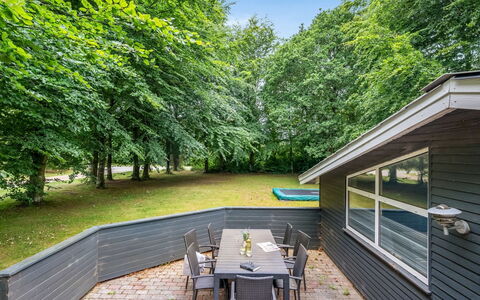 Mena - 10Km from the Sea: Meubles, Bois, Design Intérieur, Sol, Sol, Chaise, Pièce, Plafond, Salon, Appartement