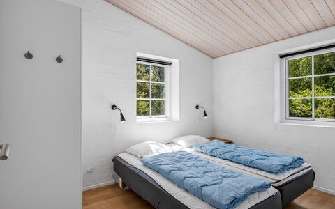 Merit - 3.2Km from the Sea: Bois, Chambre, Domicile, Plafond, Sol, Cadre De Lit, Lit, Literie, Chalet, Drap De Lit