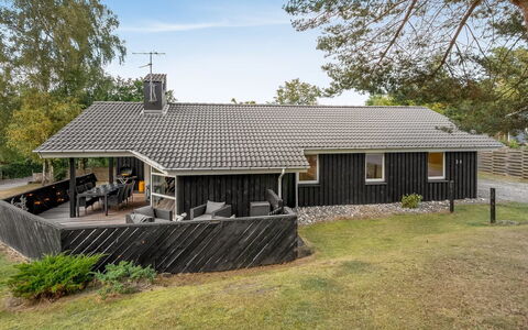Margrethe - 600M from the Sea