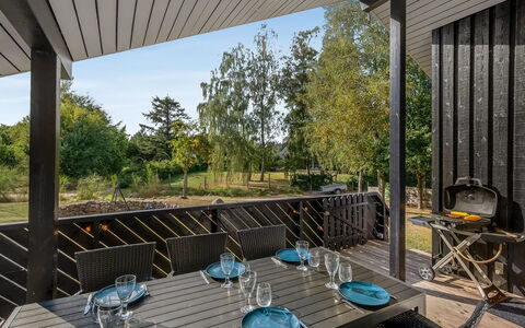 Margrethe - 600M from the Sea: Meubles, Bois, Design Intérieur, Sol, Sol, Chaise, Pièce, Plafond, Salon, Appartement