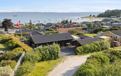 Viggo - 200M from the Sea: Bois, Domicile, Porche, Plate-Forme, Dur, Toit, Tache De Bois, Parquet, Eco Hôtel