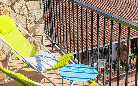 Miramar Hills: Architecture, Ombre, Structure En Plein Air, Chaise, Jardin, Pergola, Pot De Fleur, Store, Aménagement Paysager, Mobilier De Jardin
