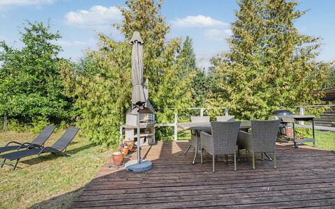 Lycka - 700M from the Sea: Bois, Domicile, Porche, Plate-Forme, Dur, Toit, Tache De Bois, Parquet, Eco Hôtel