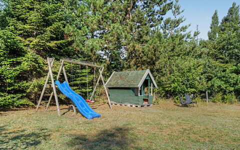 Lycka - 700M from the Sea: Bois, Domicile, Porche, Plate-Forme, Dur, Toit, Tache De Bois, Parquet, Eco Hôtel