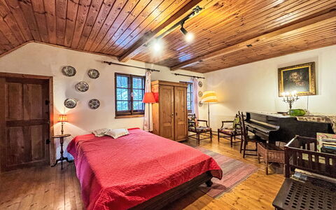 Himmelreichmühle: Meubles, Chambre, Lit, Design Intérieur, Bois, Sol, Sol, Plafond, Drap De Lit, Literie
