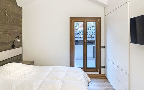 Grual: Bois, Design Intérieur, Chambre, Sol, Plafond, Sol, Meubles, Lit, Domicile, Pièce