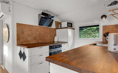Blandina - 500M from the Sea