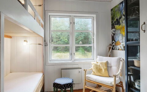 Patti - 700M from the Sea: Design Intérieur, Meubles, Sol, Bois, Sol, Chambre, Pièce, Éclairage, Lit, Plafond